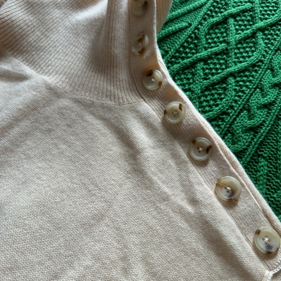 Club Monaco cashmere sweater - Picture 5 of 8